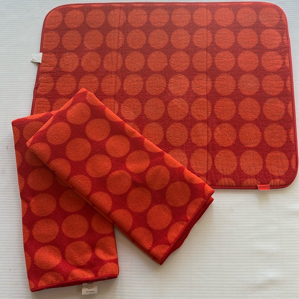 KI Towels and Dry Mat Set